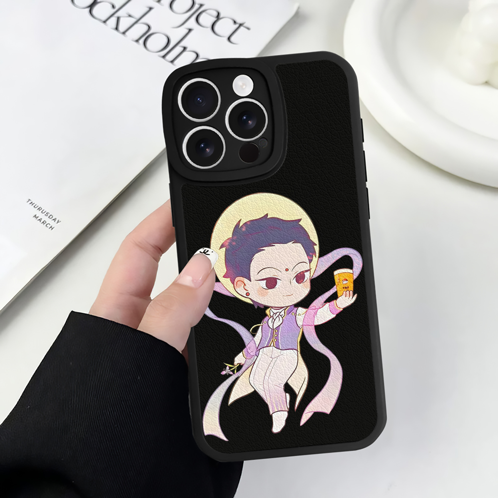 （画像用） Ne Zha 2 ナタ 魔童の大暴れ 【iPhone 16シリーズ対応】シリコンスマホケース（レザー調） 材質：シリコン
